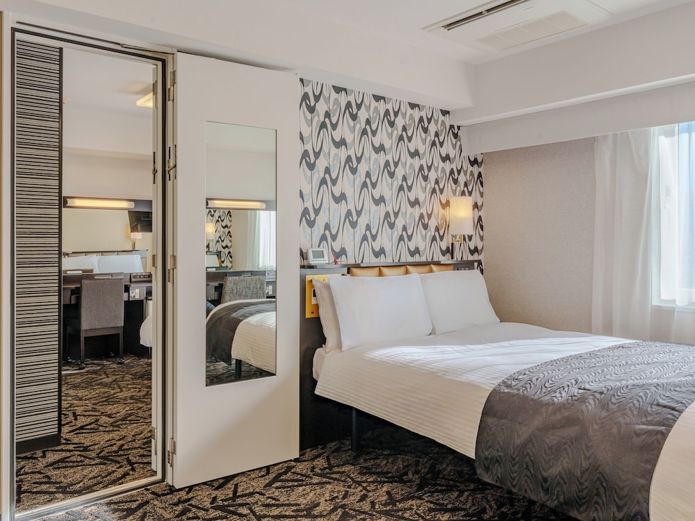 [ダブル×ダブル] コネクトツインルーム 25平米 禁煙 | アパホテル〈那覇松山〉