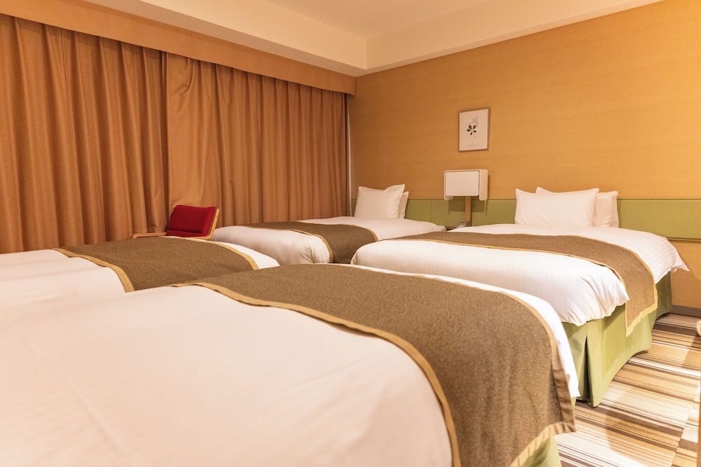 エコノミー 4 人部屋 4 ベッドルーム 禁煙 客室3 | ホテル・ザ・ルーテル