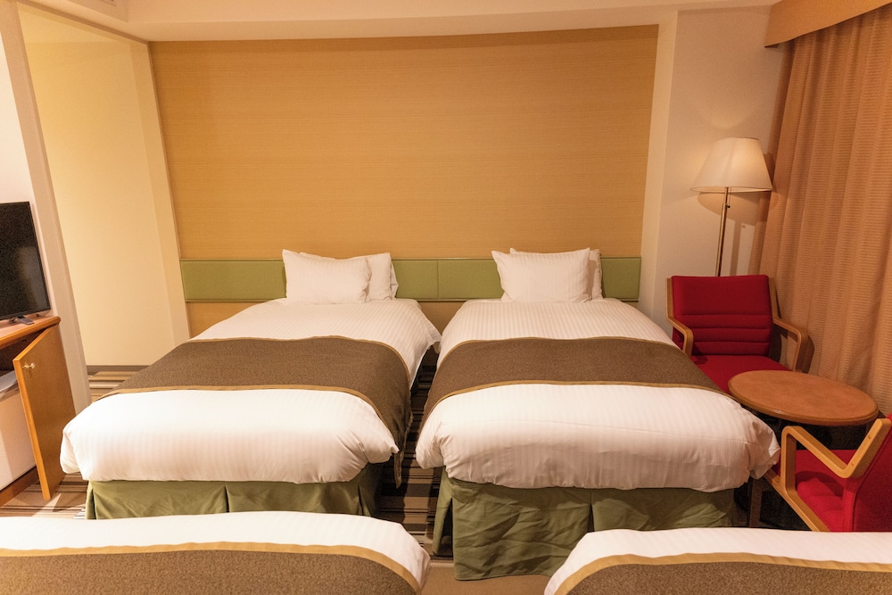 エコノミー 4 人部屋 4 ベッドルーム 禁煙 客室2 | ホテル・ザ・ルーテル