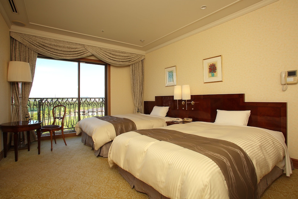 スイート | ザ・セレクトン プレミア 神戸 三田 ホテル