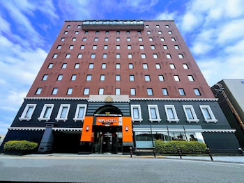 アパホテル〈砺波駅前〉