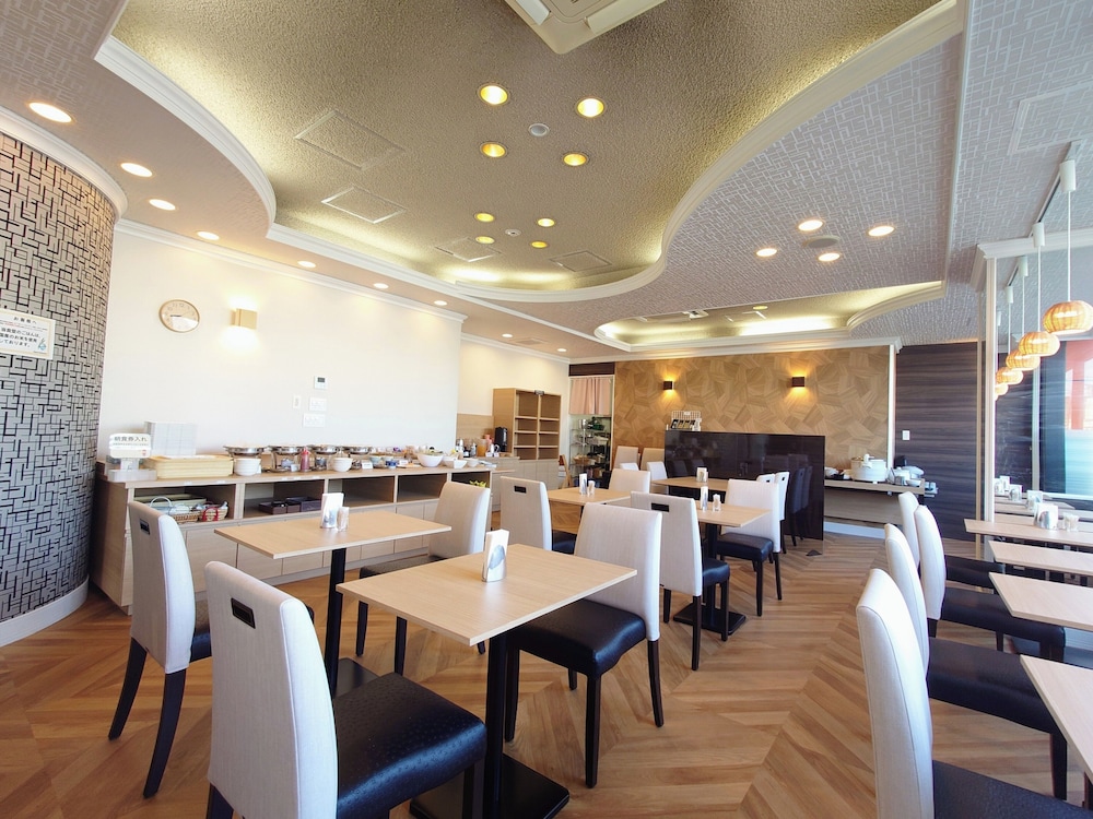 レストラン1 | アパホテル〈砺波駅前〉