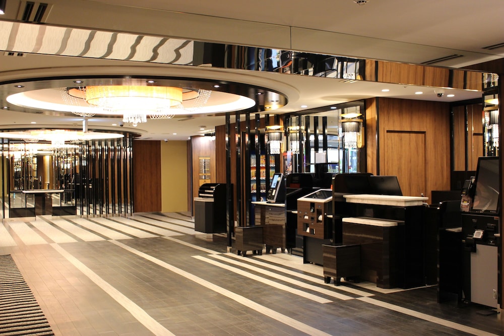 メイン イメージ1 | アパホテル〈小松グランド〉