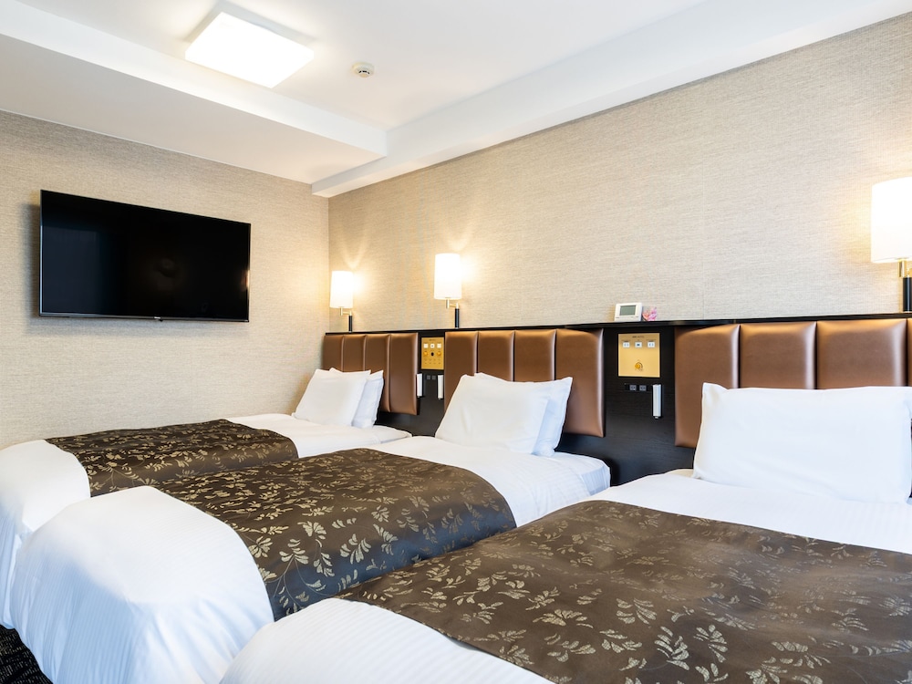 トリプルルーム 禁煙 | アパホテル〈加賀大聖寺駅前〉