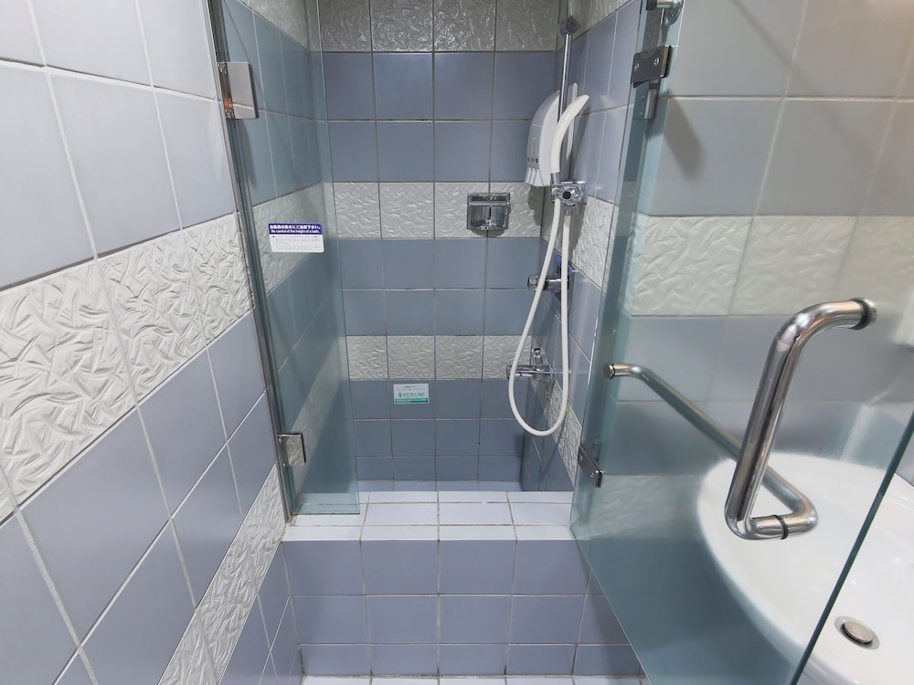 セミダブルルーム 禁煙 バスルーム2 | ホテル山形ヒルズ 駅前大通り店