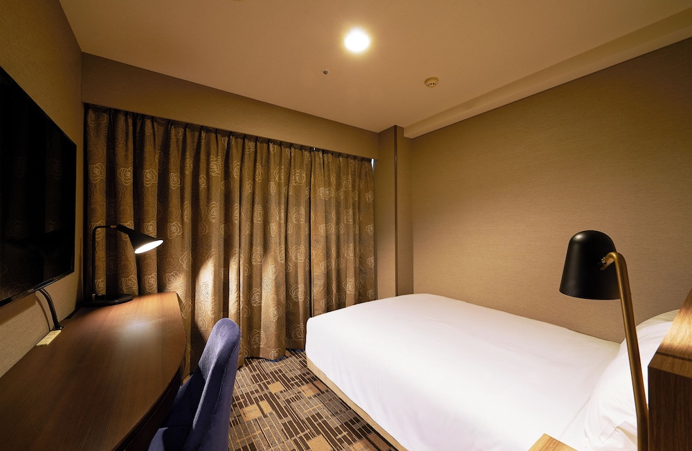 ダブルルーム 禁煙 | 相鉄フレッサイン 川崎駅東口