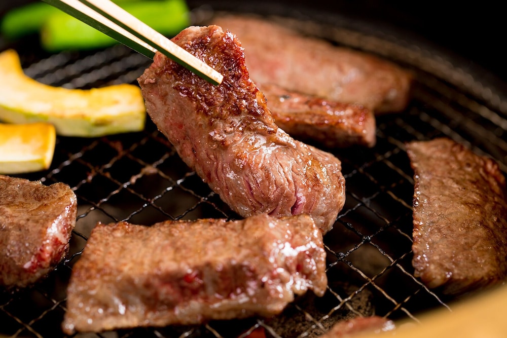 和室 禁煙 北館 極上炭火焼会席ディナー(個室ダイニング), ビュッフェ朝食(レストラン) プレミアムラウンジアクセス付き リビング エリア0 | 兵衛向陽閣