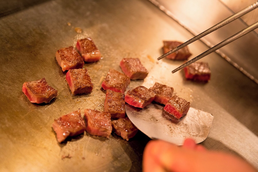 和室 禁煙 和牛付きディナービュッフェ､ビュッフェ朝食 リビング エリア2 | 兵衛向陽閣