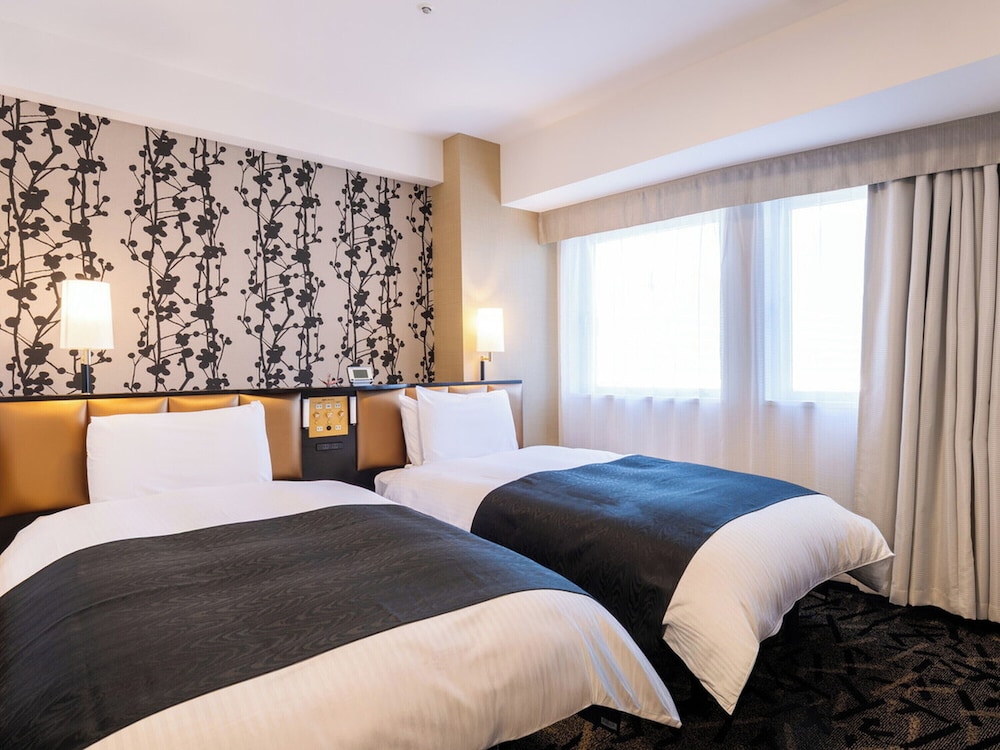 ツインルーム（喫煙） | アパホテル〈富山駅前〉