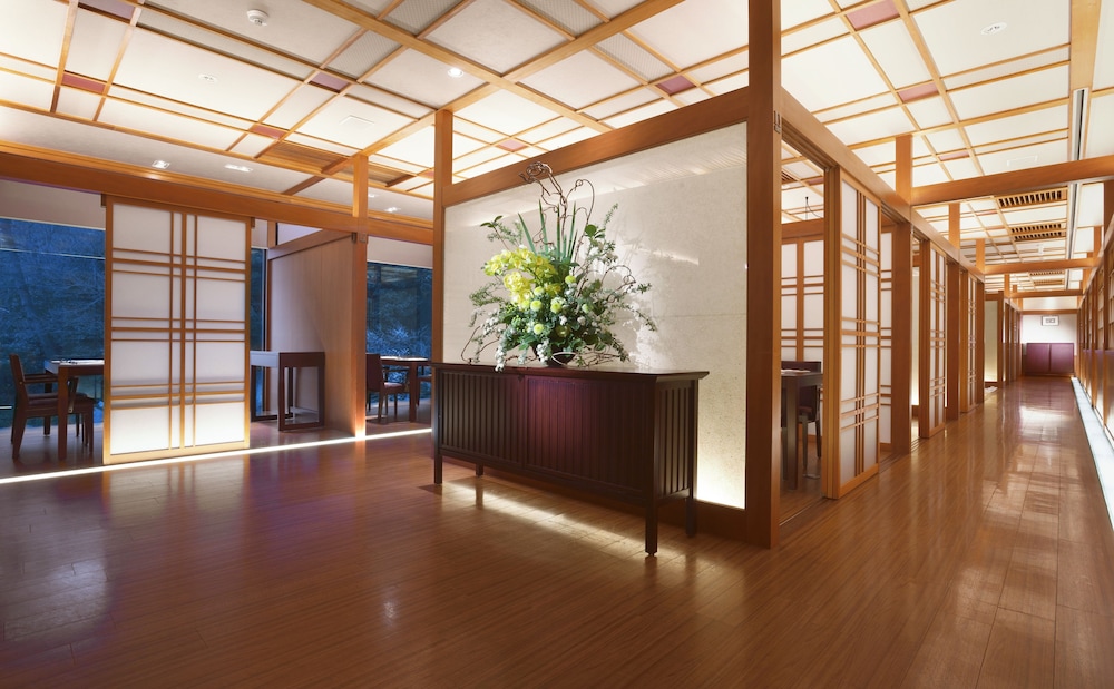 レストラン1 | 真珠の郷の おもてなし 潮路亭 レストラン1 | 真珠の郷の おもてなし 潮路亭