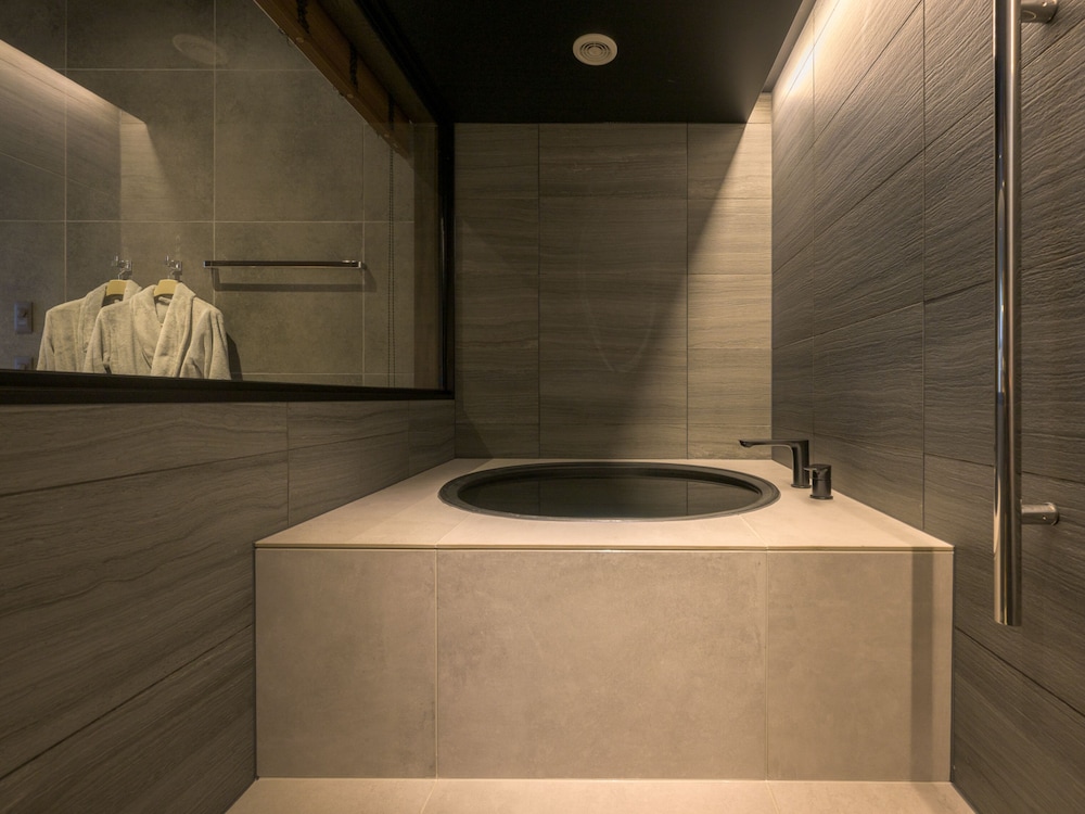 【サウナ付き特別室】ウェルネスルームスイート 2名利用 禁煙 客室の設備とサービス2 | ルスツリゾートホテル＆コンベンション