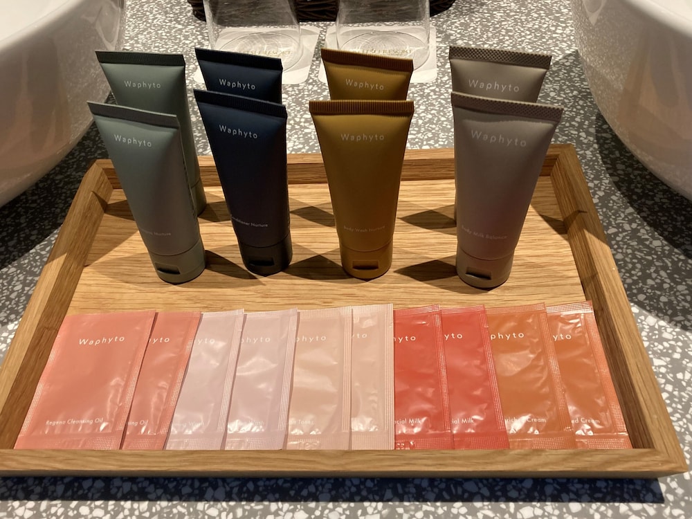 【サウナ付き特別室】ウェルネスルームスイート 2名利用 禁煙 客室の設備とサービス3 | ルスツリゾートホテル＆コンベンション