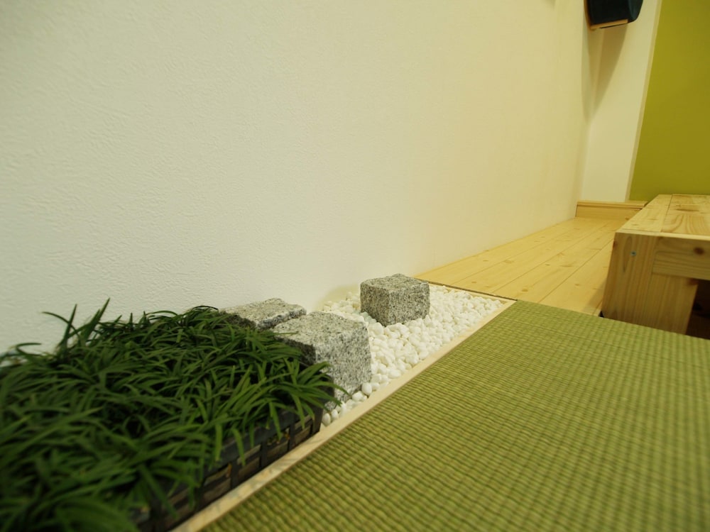 トラディショナル ルーム 専用バスルーム 内装の詳細0 | ゲストハウス奈良小町