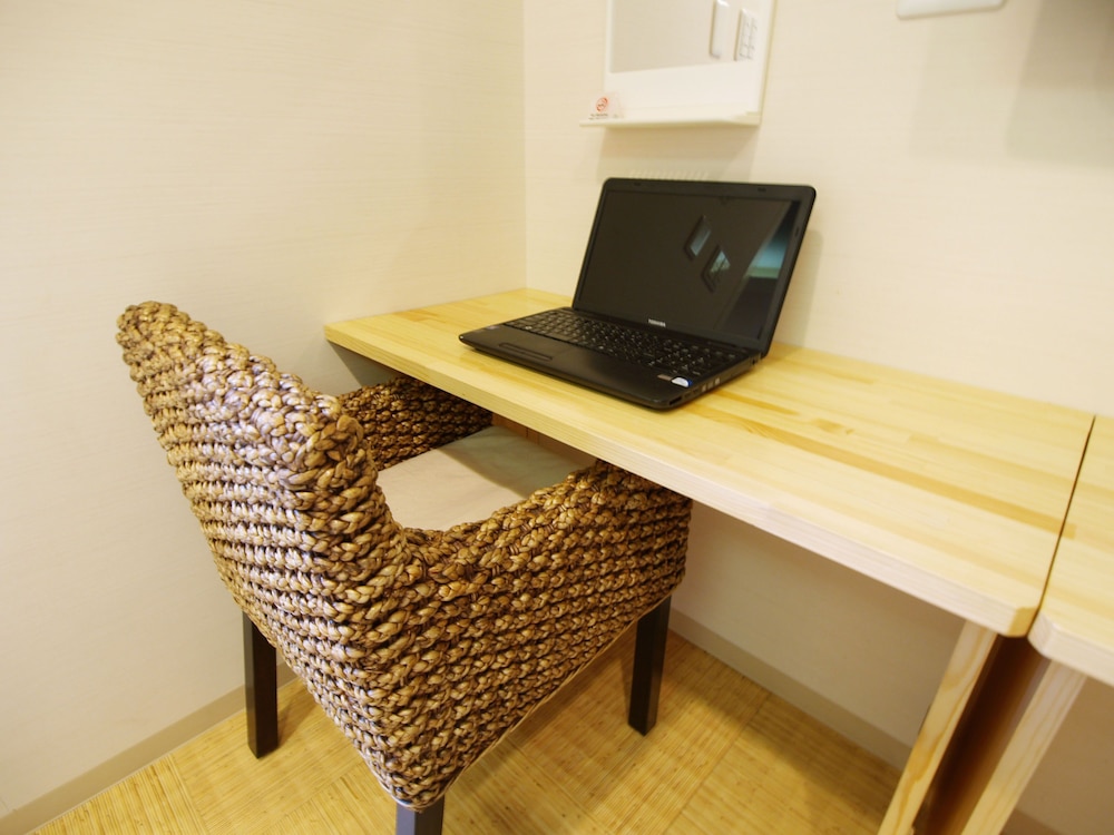 ダブルルーム 専用バスルーム 客室の設備とサービス0 | ゲストハウス奈良小町