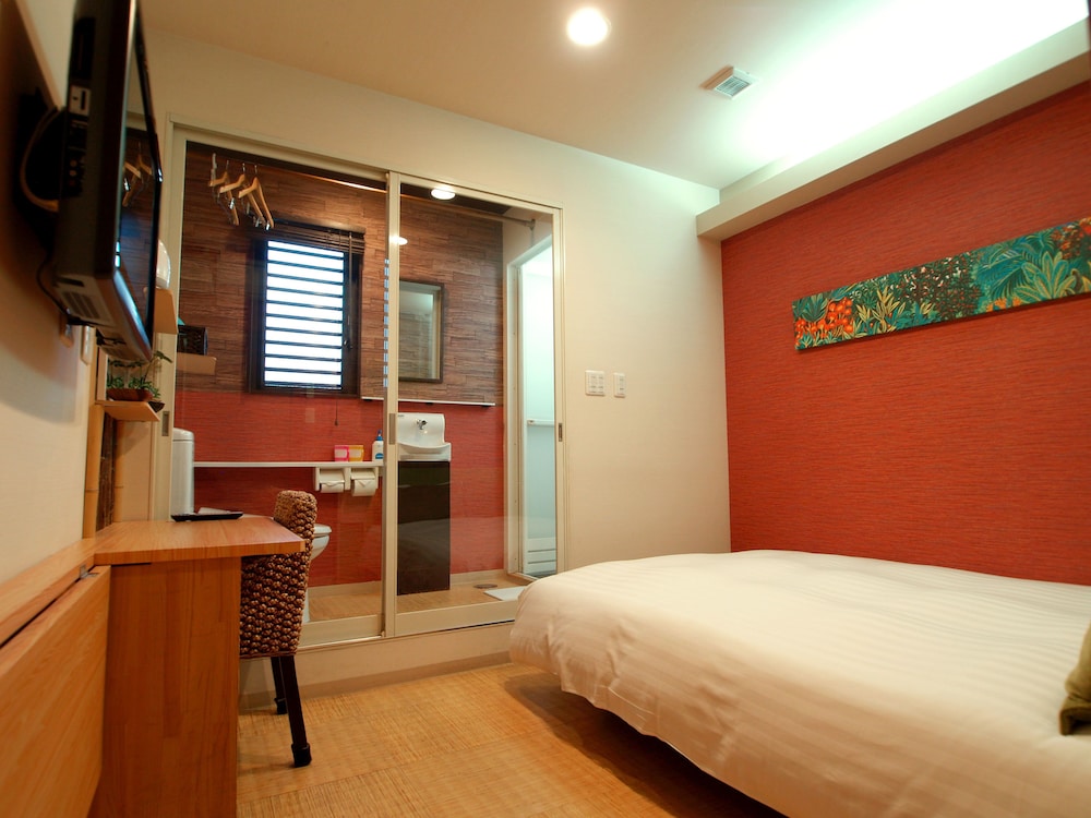 ダブルルーム 専用バスルーム 客室9 | ゲストハウス奈良小町