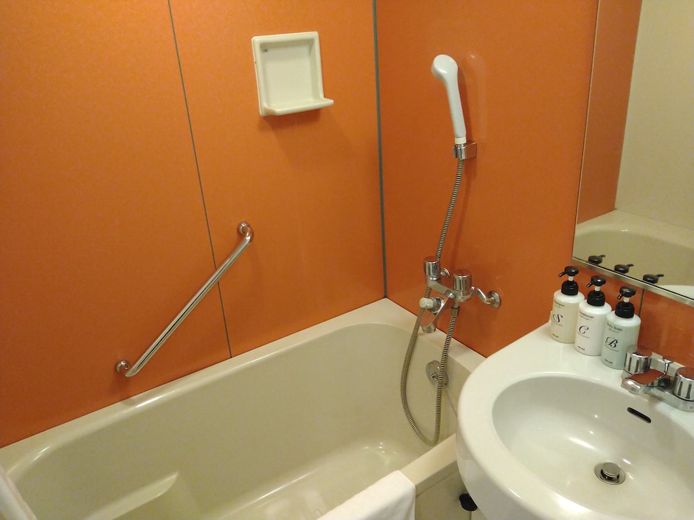 スタンダード ダブルルーム 喫煙可 シティビュー バスルーム0 | スマイル ホテル仙台泉インター