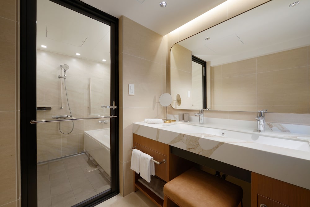 オーシャンビュースイート・クラブ 禁煙 [クラブラウンジアクセス付き] バスルーム0 | 鳥羽国際ホテル