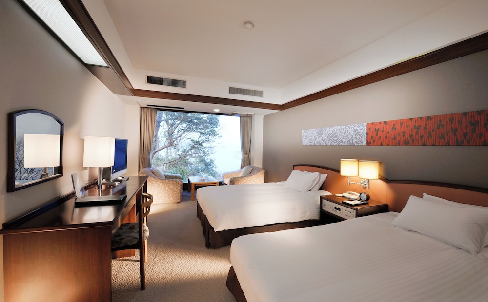 オーシャンビュー・ツインルーム 禁煙 28㎡ | 鳥羽国際ホテル