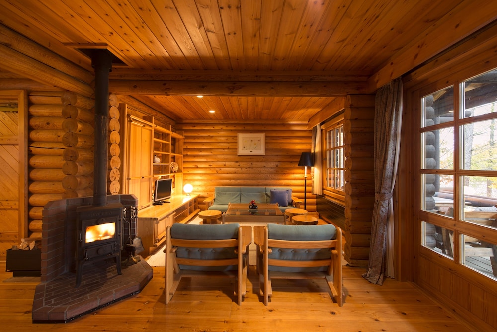 フォレストビューコテージ 客室1 | ホテル ニドム