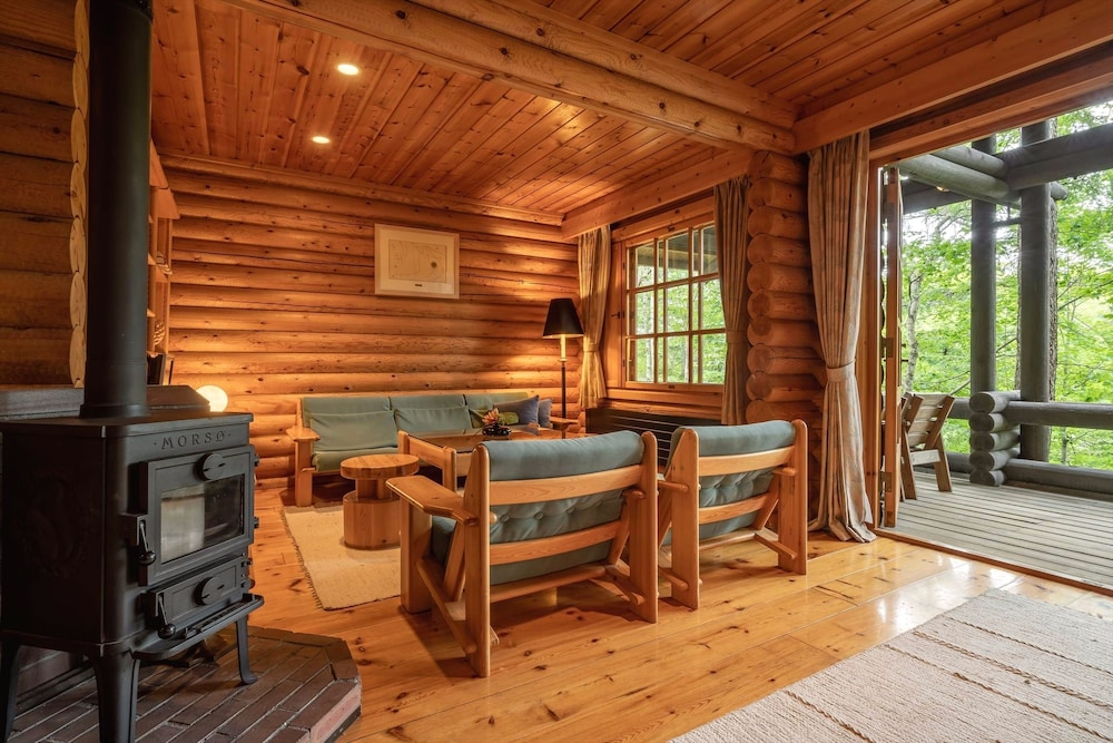 フォレストビューコテージ 客室5 | ホテル ニドム