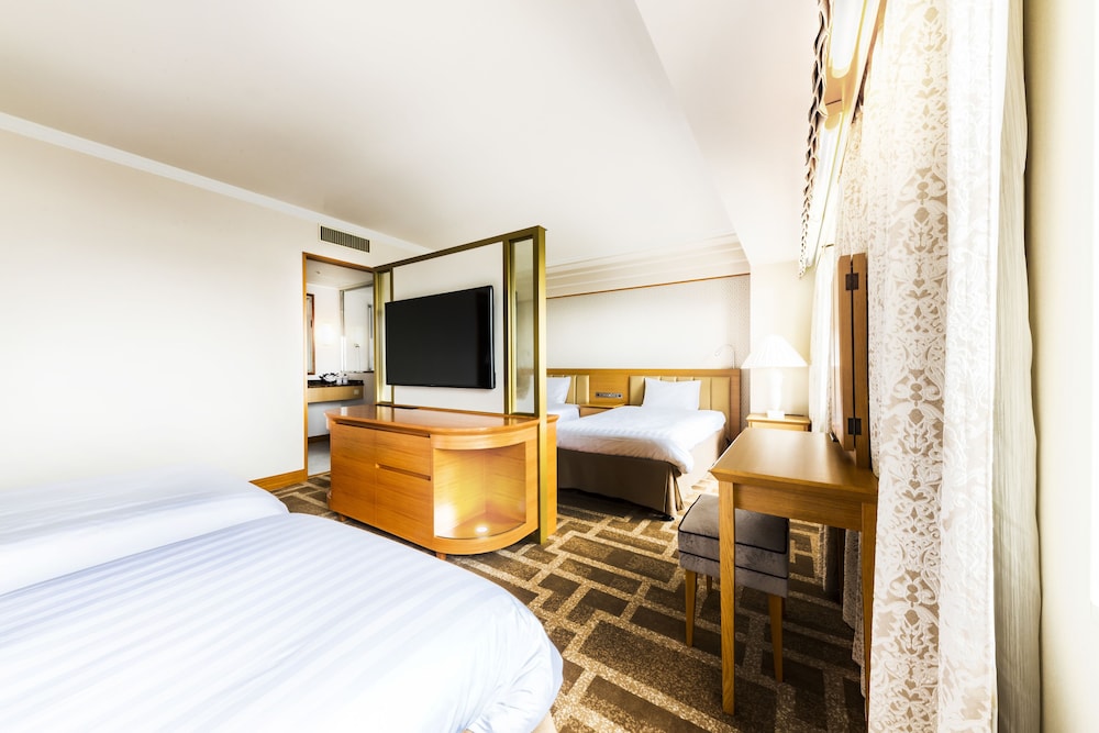 デラックスツイン,4名様利用（禁煙） 客室1 | ホテル阪神大阪