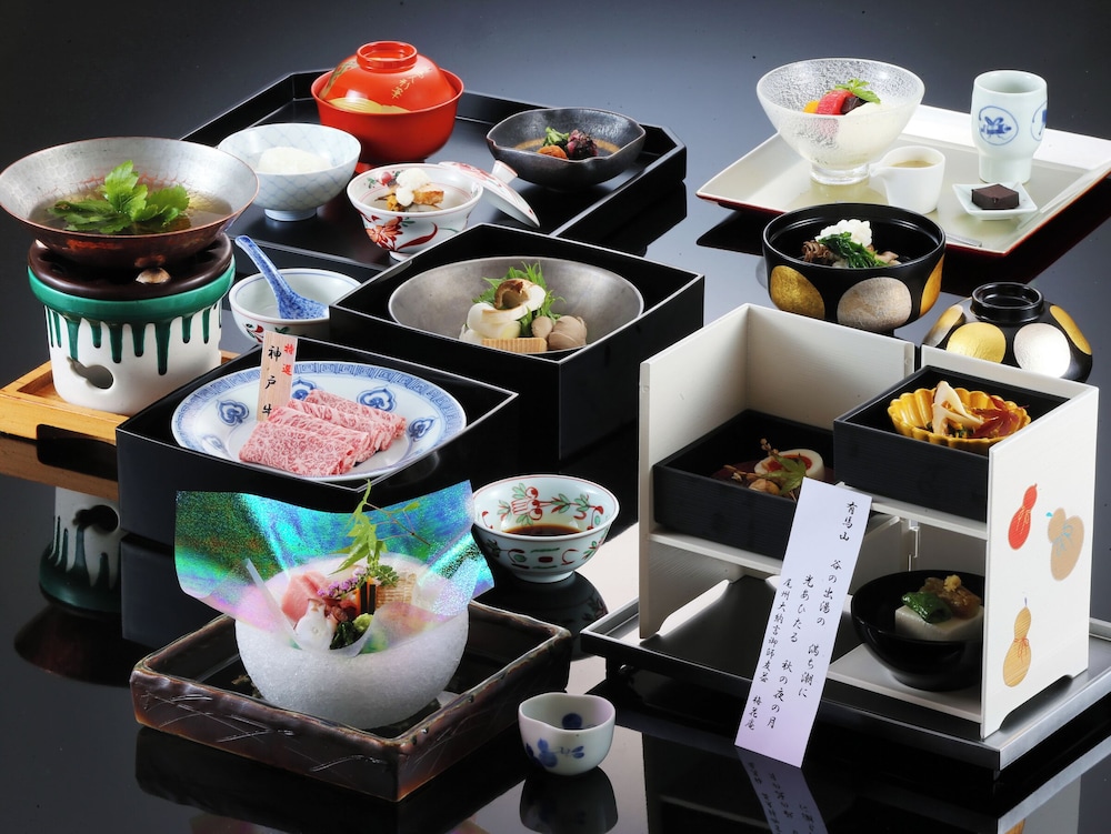 [新館 別墅 結楽] 銀泉露天風呂付 和洋室 (お部屋食) 客室1 | 有馬グランドホテル