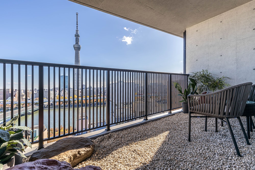 コーナースイート 露天風呂付 スカイツリービュー 禁煙 バルコニーからの眺望0 | プロスタイル旅館 東京 浅草