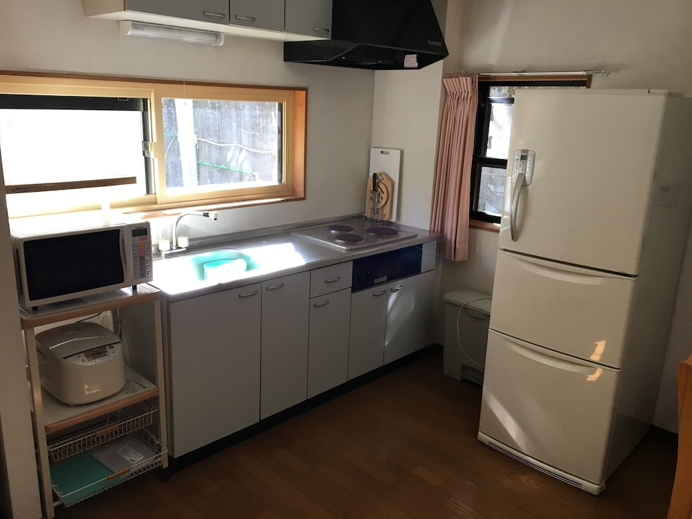 ベーシック アパートメント 専用キッチン0 | 白馬 カナディアンロッジ