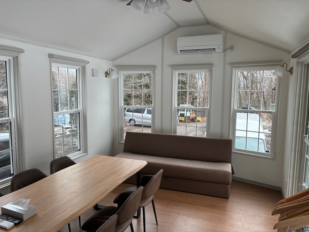 キャビン 禁煙 (D) リビング エリア0 | 白馬 カナディアンロッジ