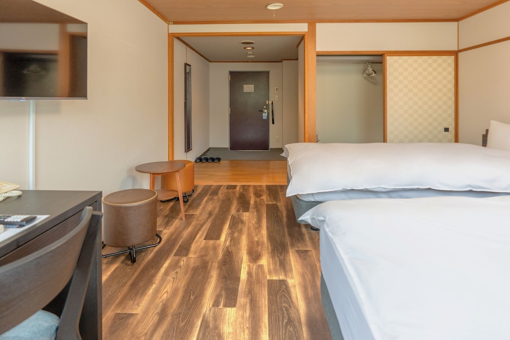 デラックス ツインルーム 客室2 | SUMMIT VIEWS HAKUBA