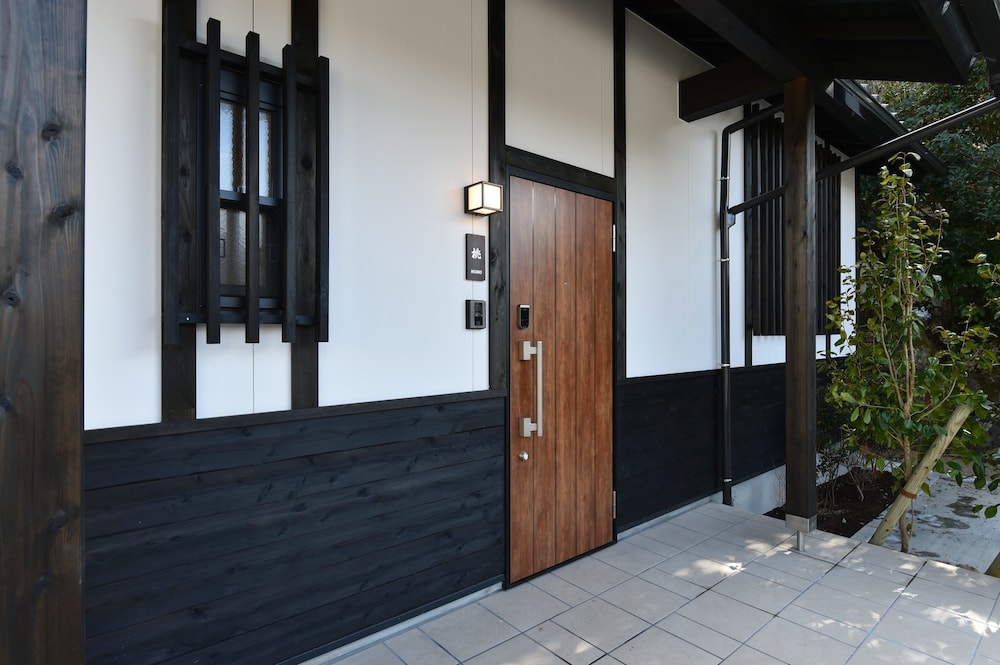 アパートメント 1階 桃 客室1 | 陽なた庵