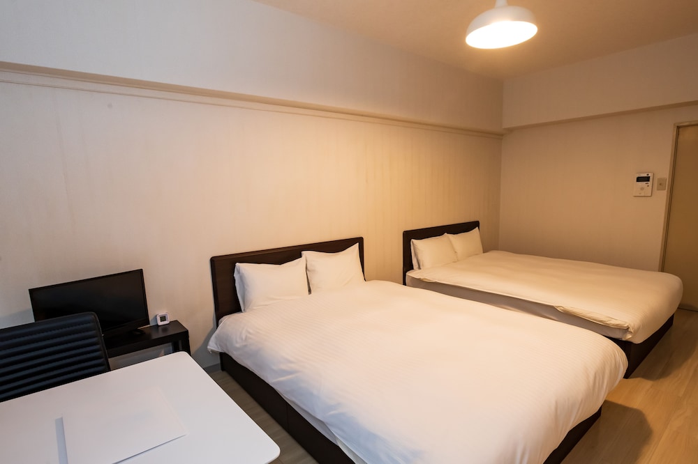 客室1 | Hotel Chaika in Fukuoka