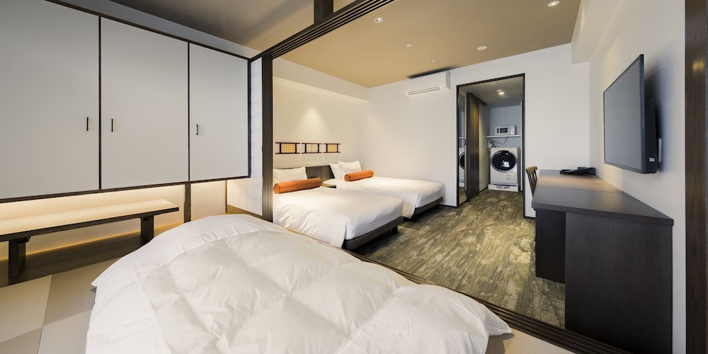 和洋室 ツインルーム 禁煙 / 洗濯乾燥機付き | 東急ステイ飛騨高山 結の湯