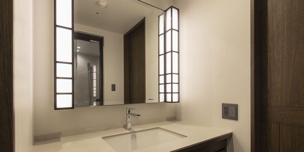 和洋室 ツインルーム 禁煙 / 洗濯乾燥機付き バスルーム0 | 東急ステイ飛騨高山 結の湯