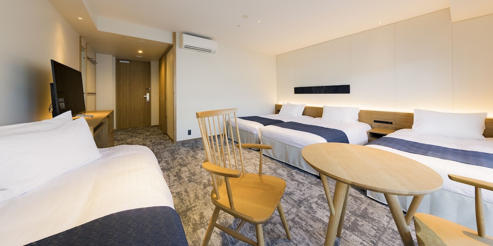 ファミリー ツインルーム 禁煙 / 洗濯乾燥機付き 客室2 | 東急ステイ飛騨高山 結の湯