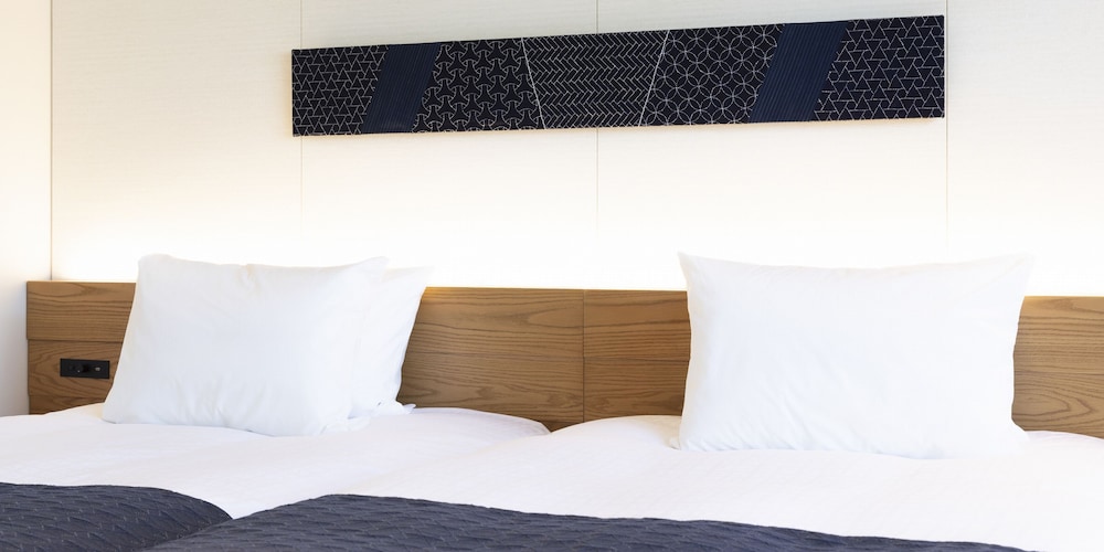 スーペリア ツインルーム 禁煙 / 洗濯乾燥機付き 客室2 | 東急ステイ飛騨高山 結の湯