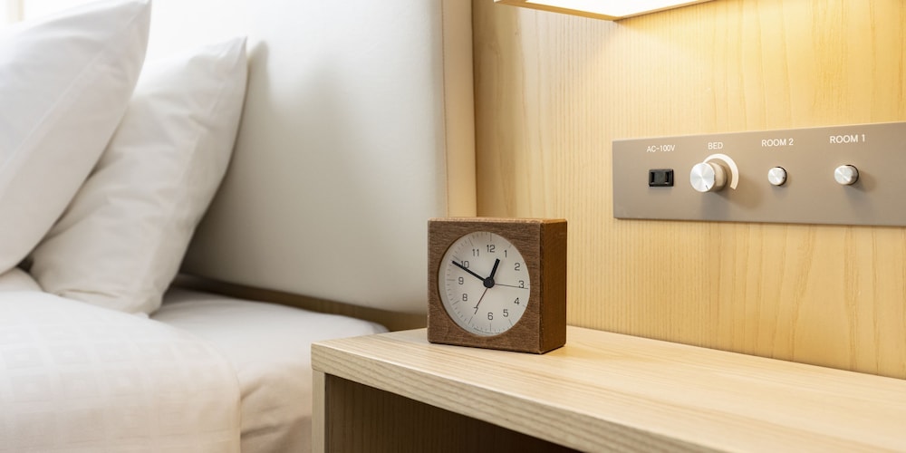 コンフォート ツインルーム 禁煙 / 洗濯乾燥機付き 客室の設備とサービス12 | 東急ステイ飛騨高山 結の湯