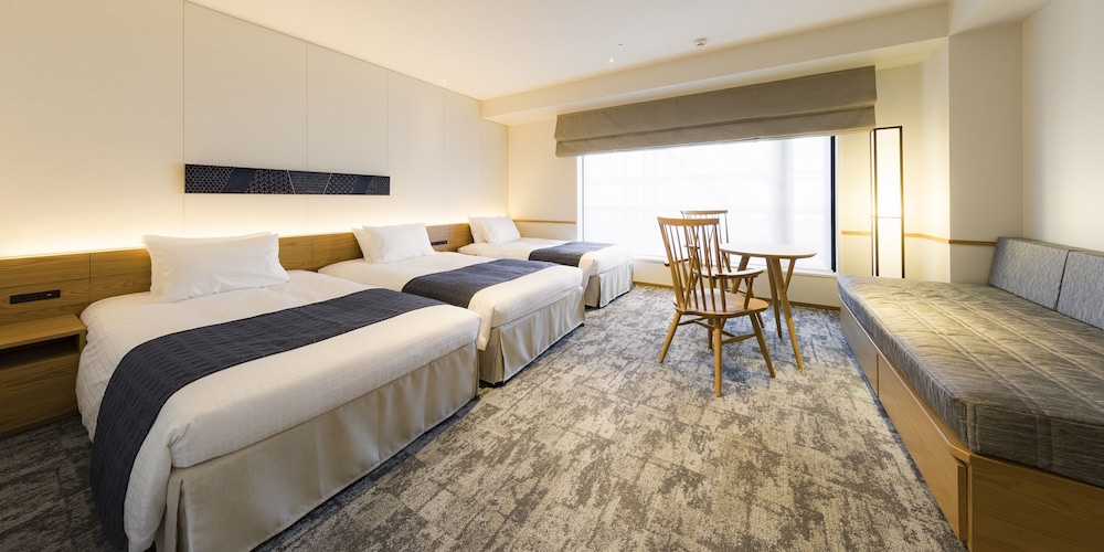 ファミリー ツインルーム 禁煙 / 洗濯乾燥機付き 客室1 | 東急ステイ飛騨高山 結の湯