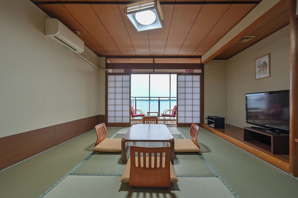 和室 禁煙 オーシャンビュー 客室1 | 湯の児 海と夕やけ