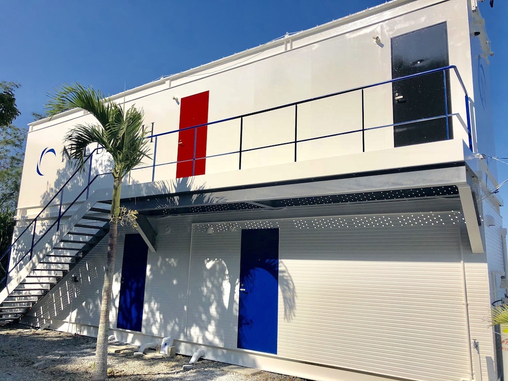 メインイメージ | ネルビーチ Rosso & Indigo メインイメージ | ネルビーチ Rosso & Indigo