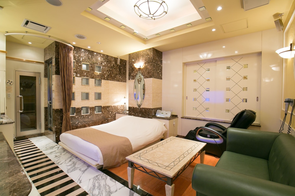 客室1 | 新宿・歌舞伎町 ホテル ディーウェーブ - 大人限定