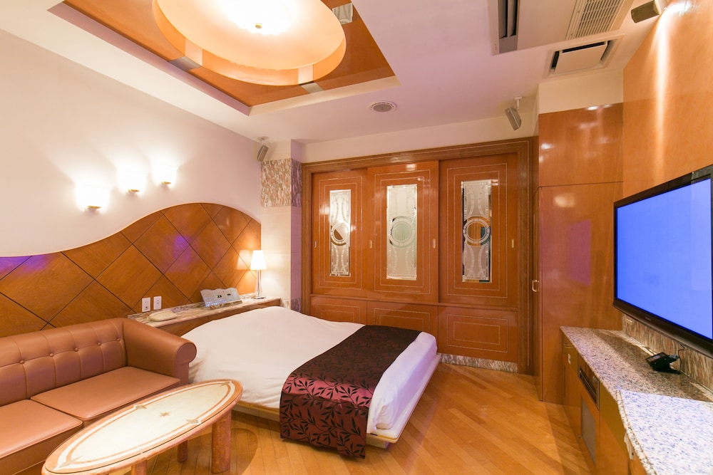 スタンダード ダブルルーム 客室1 | 新宿・歌舞伎町 ホテル ディーウェーブ - 大人限定