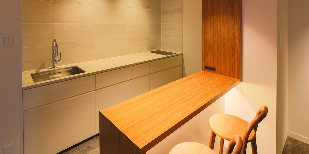 プレミア スイート キング 専用キッチン1 | HOTEL MUSO