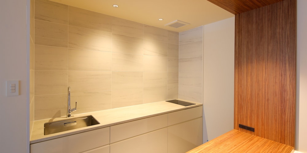 プレミアスイートツイン 専用キッチン1 | HOTEL MUSO