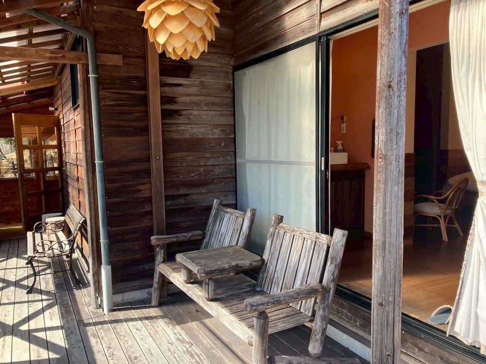 スタンダード ツインルーム テラス / パティオ0 | みんなの家 ポレポレ