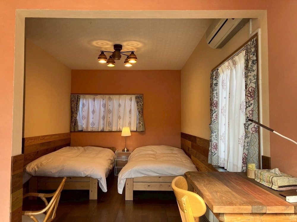 スタンダード ツインルーム 客室3 | みんなの家 ポレポレ