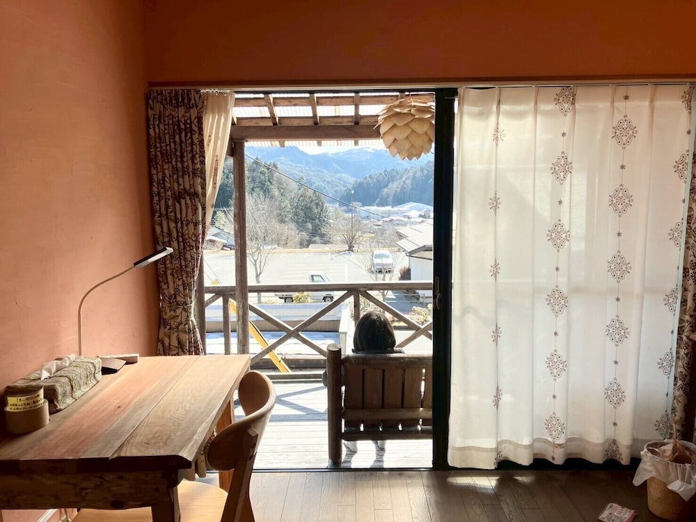 スタンダード ツインルーム 客室4 | みんなの家 ポレポレ