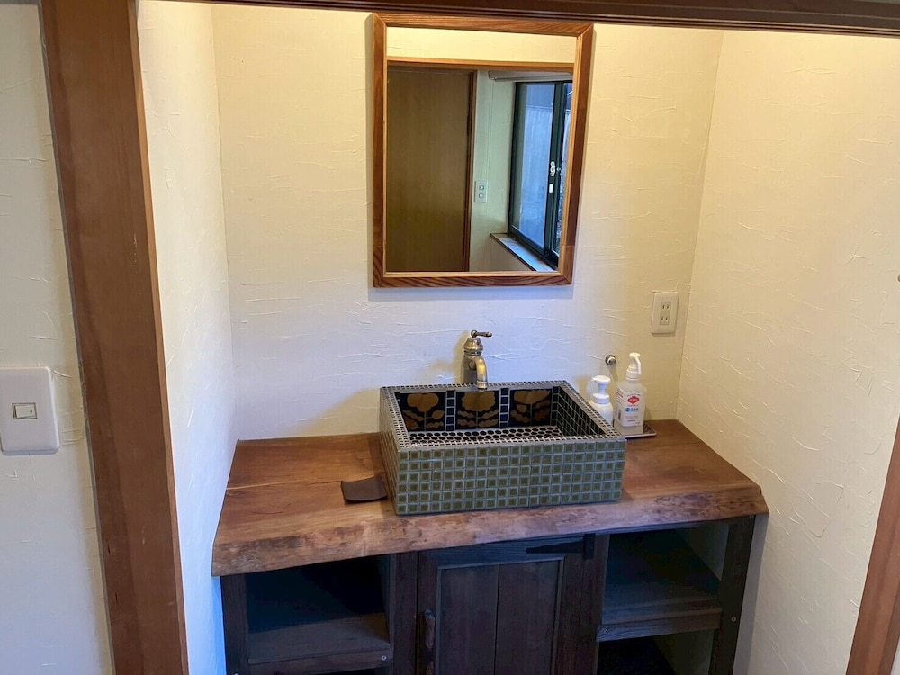 和室3名用 客室7 | みんなの家 ポレポレ