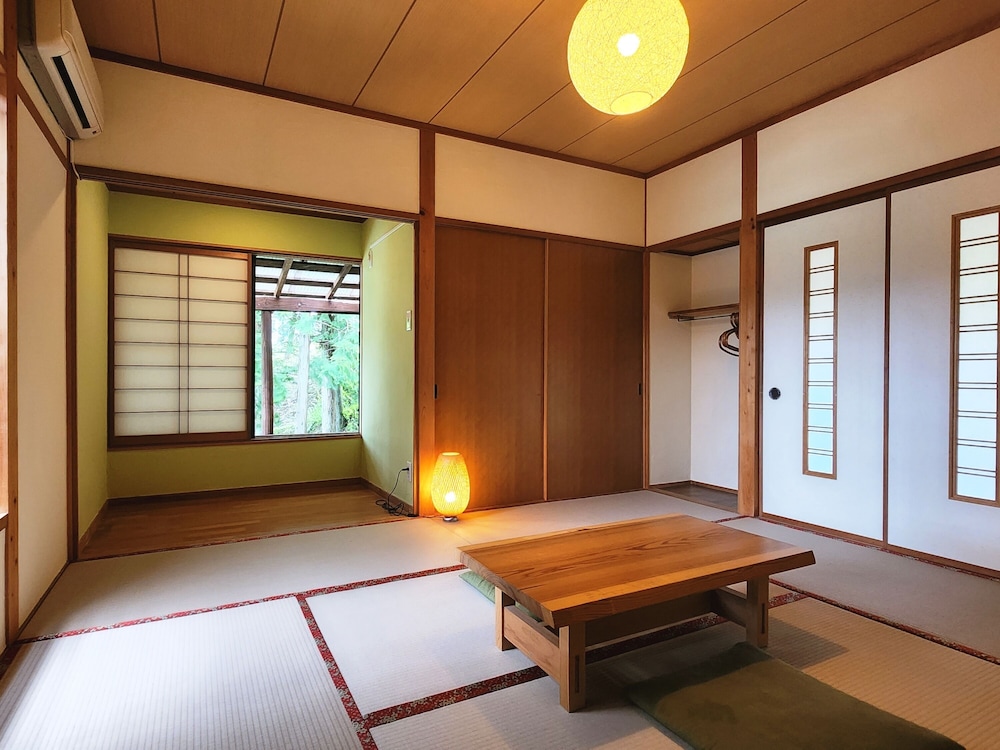 和室3名用 客室2 | みんなの家 ポレポレ
