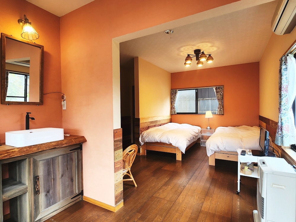 スタンダード ツインルーム | みんなの家 ポレポレ